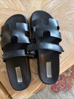 Steve Madden Black Slide Sandals